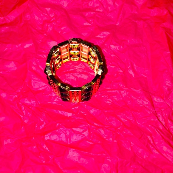 Accessories - Picture 2 of 2